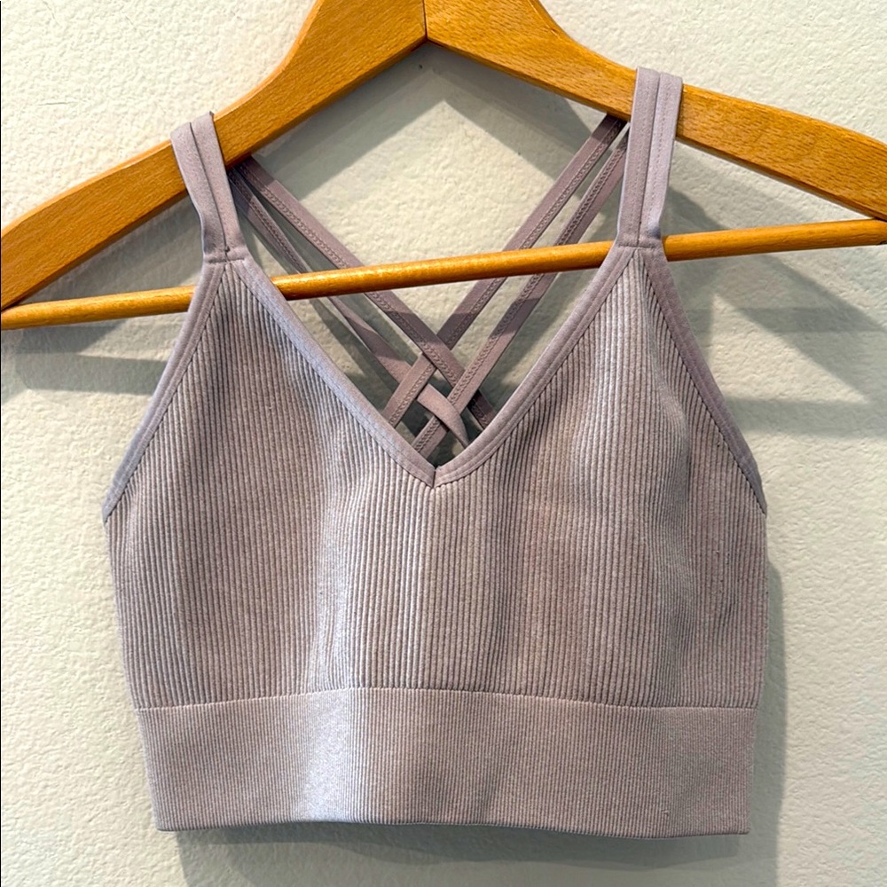 Aerie Ribbed Cross-Back Bra in Light Gray